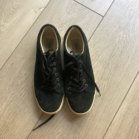 UGG shoes / sneakers - Picture 1 of 4